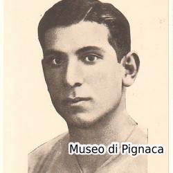 Raffaele Sansone - centrocampista - al Bologna dal 1931 al 1945
