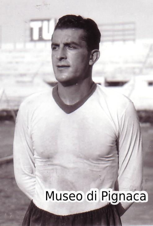 Luigi Cingolani - difensore - al Bologna dal 1947 al 1952