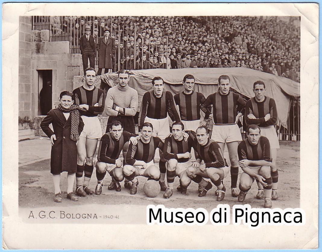 1940-41 Associazione Gioco Calcio Bologna (a Milano vs Internazionale)