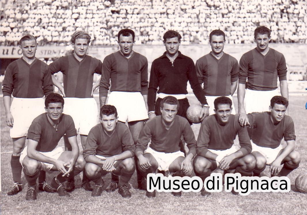 1951-52 (8 giugno) - Formazione schierata a Udine (Udinese Bologna 0 a 2)