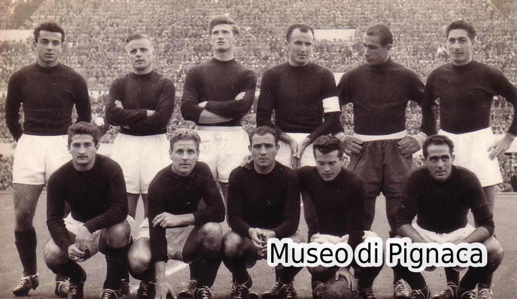 1954-55 (10 ottobre) - Formazione Bologna vincente a Roma per 4 a 3