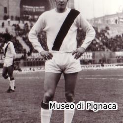 Augusto Scala - mezzala - al Bologna dal 1967 al 1974