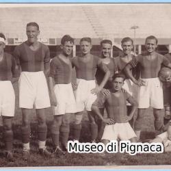 1928-29 (8sett 1928) Formazione schierata Bologna vs Spezia 7 a 1