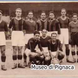 1930-31 (16 novembre) Formazione schierata a Genova (vs il Genoa)