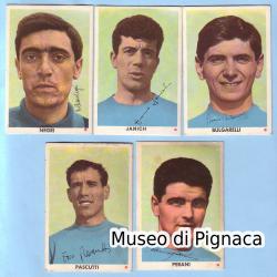 EDI (Edizioni Divulgative Illustrate srl Milano) 1962 figurine cartonate distribuite dalla rivista 'Football'