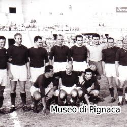 1956 (torneo VECCHIE GLORIE) - i 'ragazzi' del Bologna FC