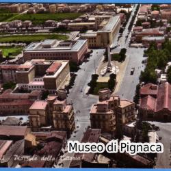 1956 vg - Forlì - Veduta aerea del Piazzale della Vittoria (con visione di Viale Roma e tutta l'aerea verso il Ronco)