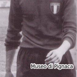 Gino Pivatelli alla fine della partita di Firenze del 19 maggio 1954