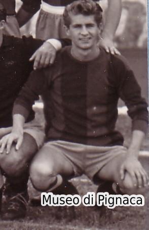 Giorgio Turchi - centrocampista - al Bologna dal 1952 al 1954