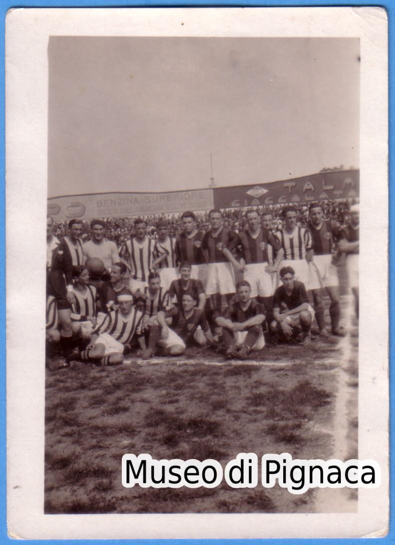 1929-30 (18 maggio) Juventus vs Bologna - le due formazioni unite