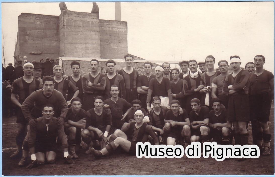 1930-31 Rovigo vs Bologna - foto di gruppo prima della partita amichevole pre-campionato