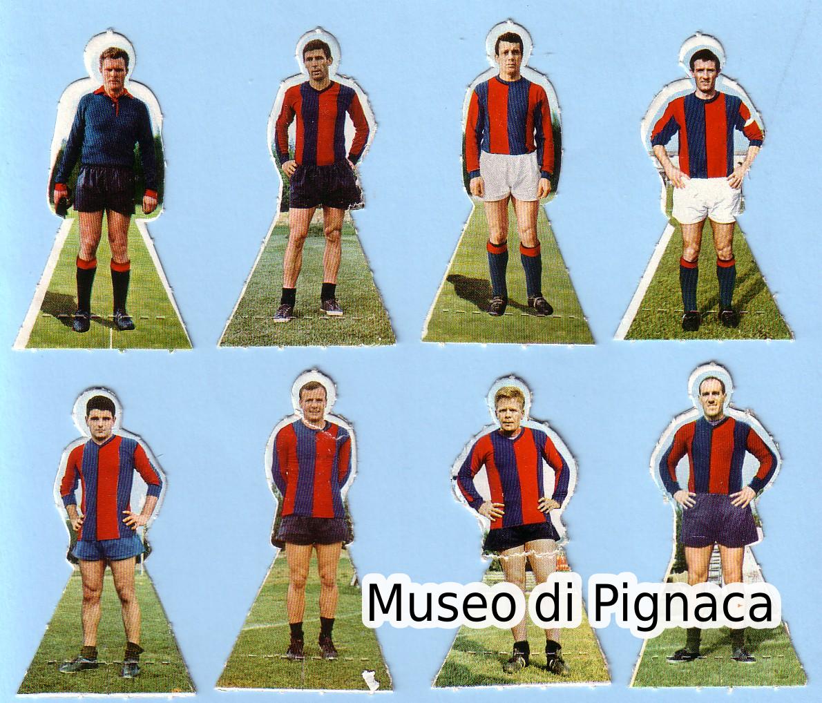 PERSICO STAMPA 1966-67 figurine fustellate cartonate Bologna FC