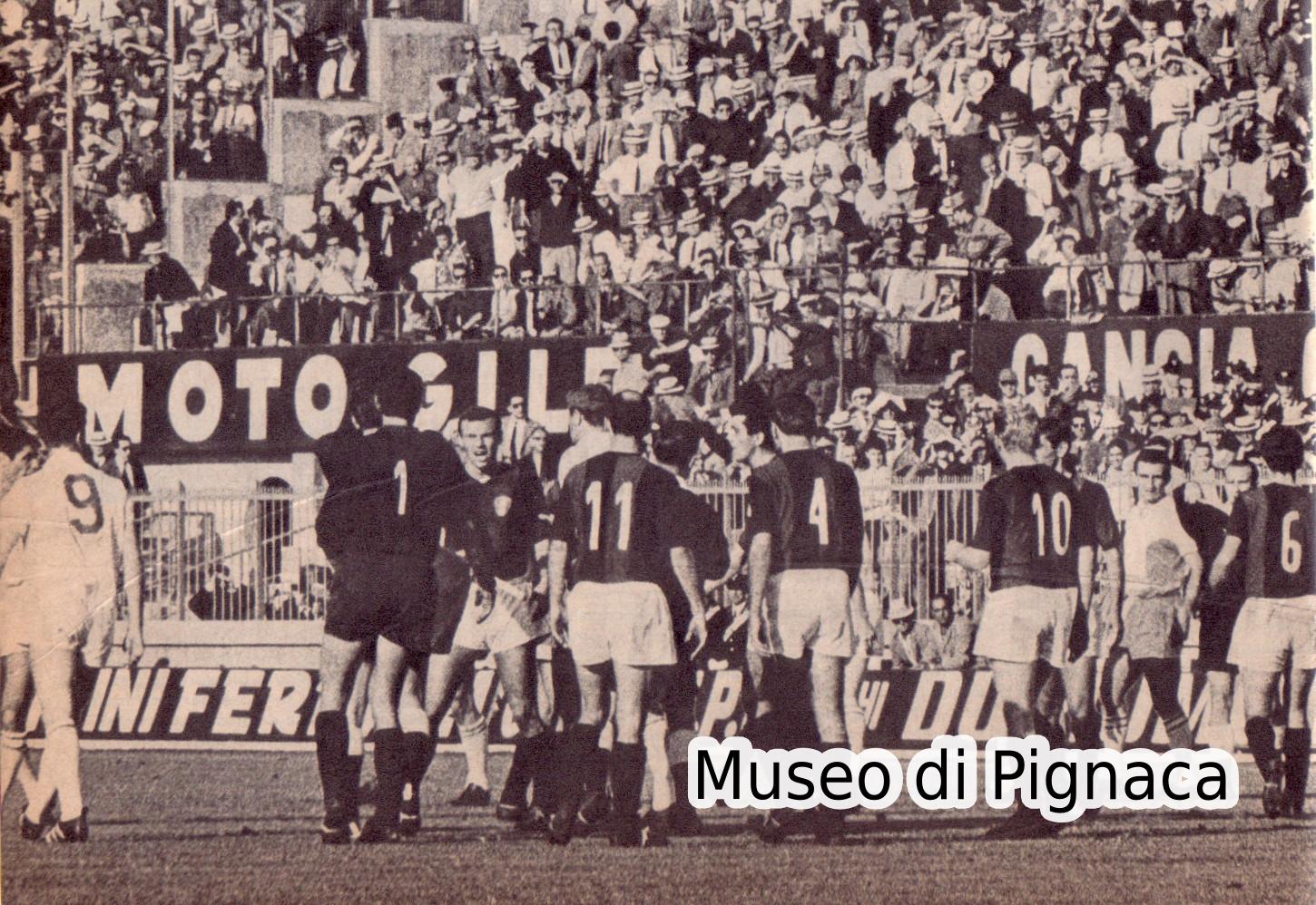 1964-65 Bologna Anderlecht - Nervosismo in campo