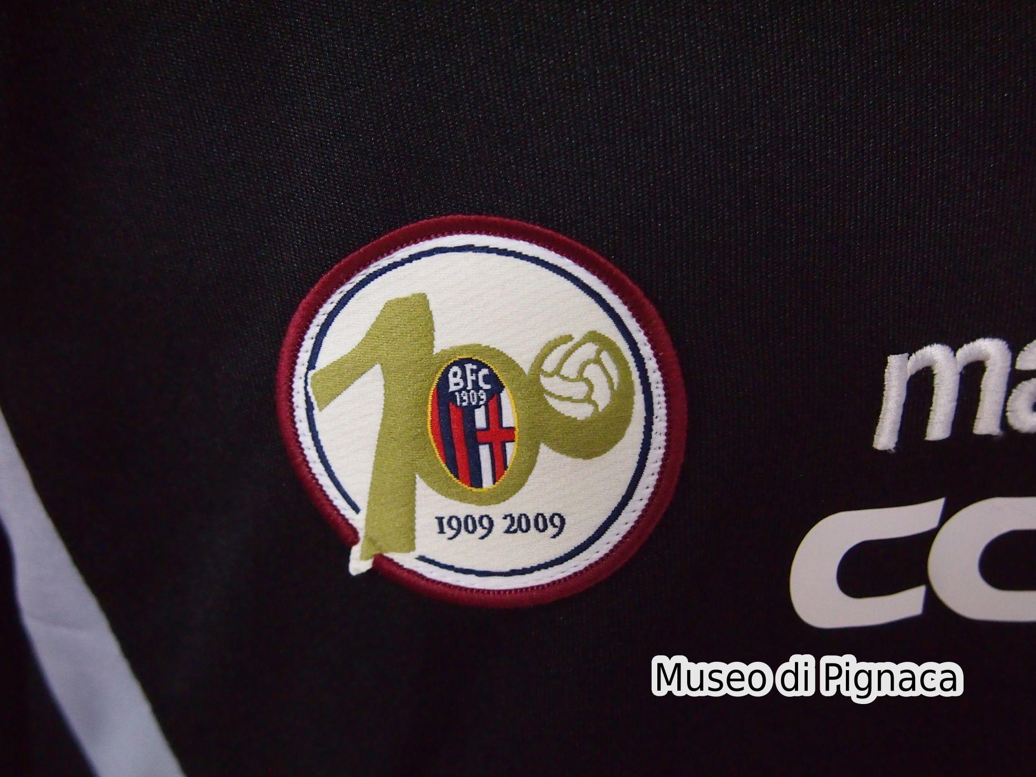 Emiliano Viviano - Maglia Bologna FC 2009-10 (Dettaglio logo Centenario)