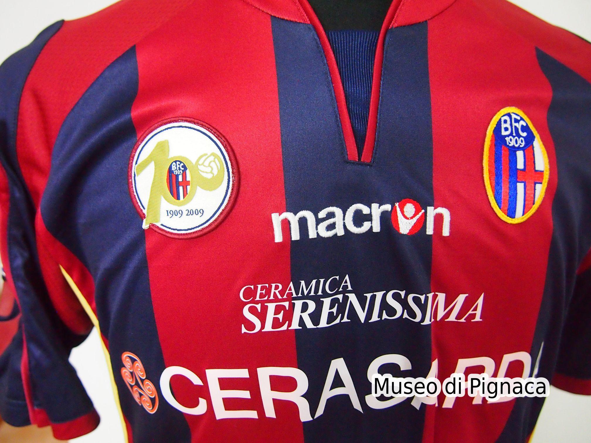 Andrea Pisanu - Maglia Bologna FC 2010-11 (Dettaglio)