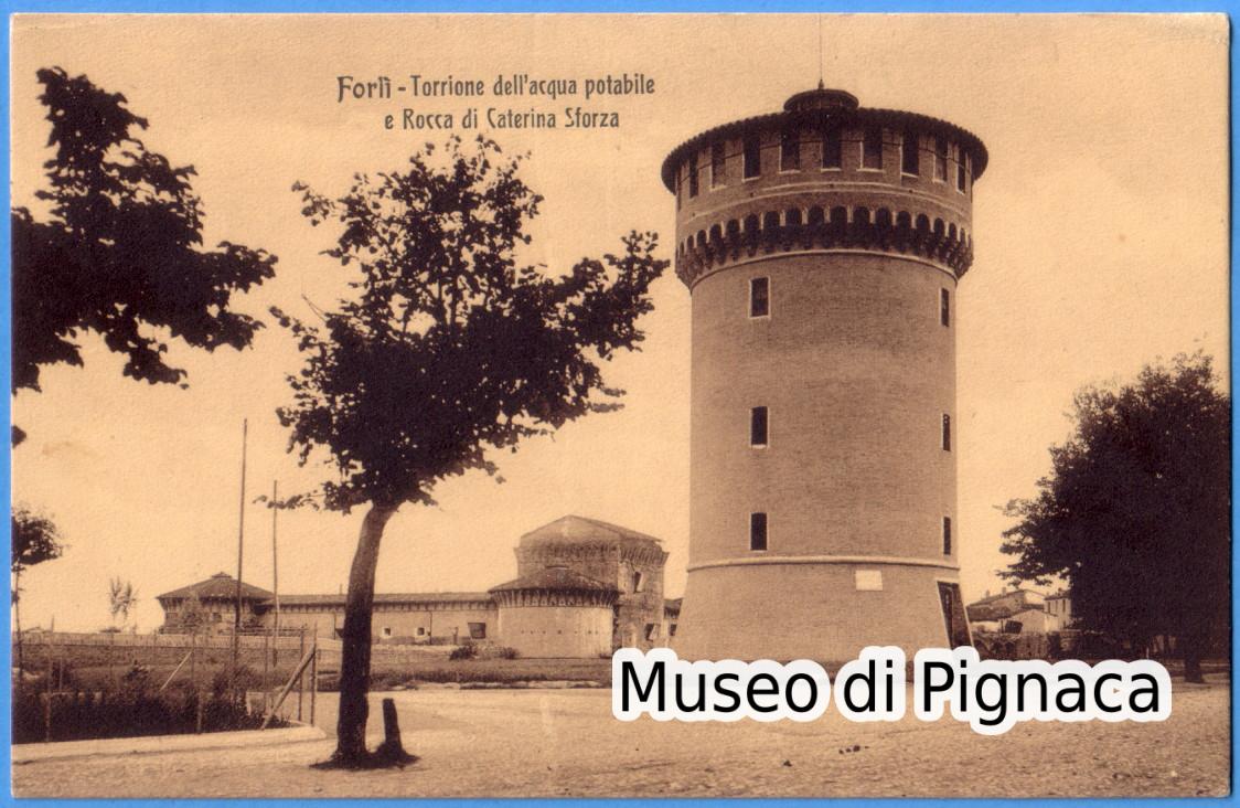 Forlì nv - Torrione dell'acqua potabile e Rocca di Caterina Sforza